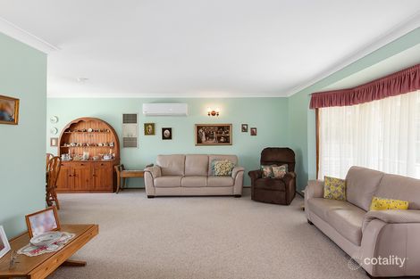 Property photo of 68 Bunnal Avenue Winmalee NSW 2777