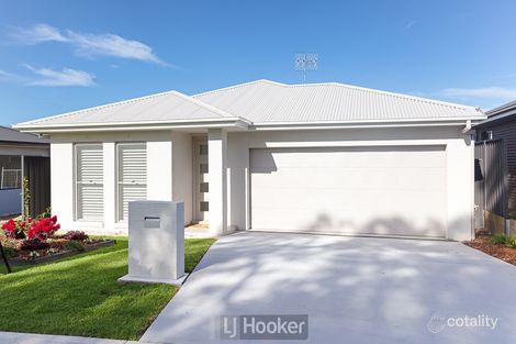 Property photo of 18 Olsen Crescent Warners Bay NSW 2282