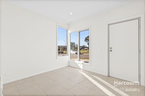 Property photo of 10 Redwater Drive Mernda VIC 3754