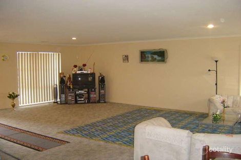 Property photo of 41 Bateman Grove Hampton Park VIC 3976