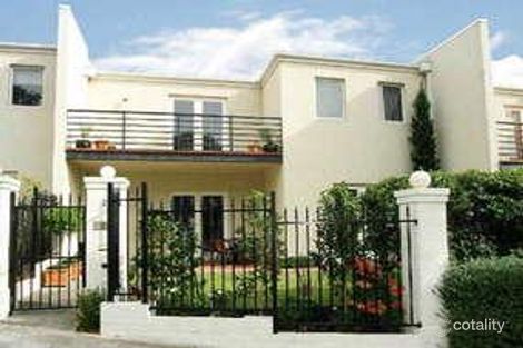 Property photo of 2/53-55 Queens Avenue Doncaster VIC 3108
