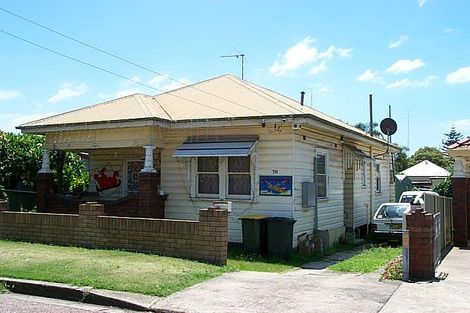 50 Henry St, Tighes Hill, NSW 2297