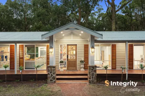 Property photo of 4 George Street Kinglake VIC 3763