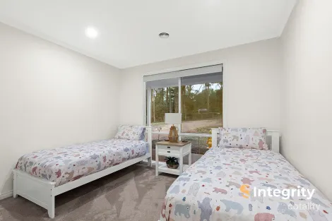 Property photo of 4 George Street Kinglake VIC 3763