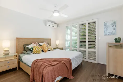 Property photo of 20/94-98 Prince Edward Parade Redcliffe QLD 4020