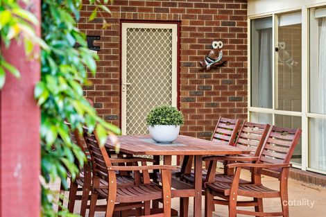Property photo of 65 Cherryhills Drive Cranbourne VIC 3977