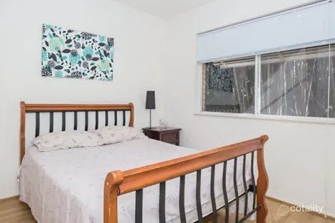 Property photo of 3/9 Robertson Avenue Greenslopes QLD 4120