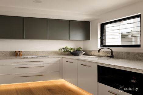 Property photo of 13 Small Street Teneriffe QLD 4005