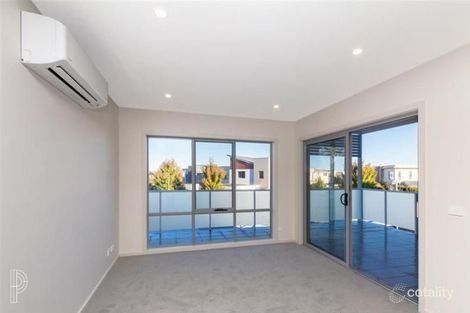 9/9 Joy Cummings Pl, Belconnen, ACT 2617