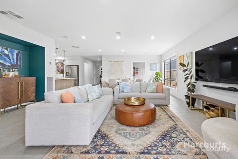 22 Murray Rd, Thornhill Park, VIC 3335