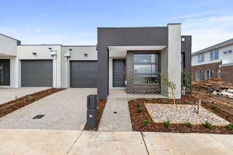 13 Sheniz Ave, Fraser Rise, VIC 3336