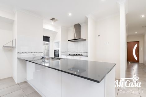 Property photo of 5 Rothery Loop Piara Waters WA 6112