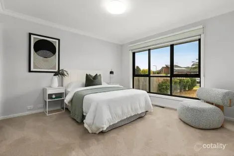 Property photo of 1/5 Tarwin Place Meadow Heights VIC 3048