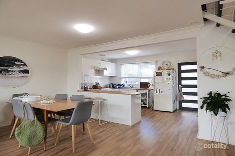 2/17 Pacific St, Long Jetty, NSW 2261