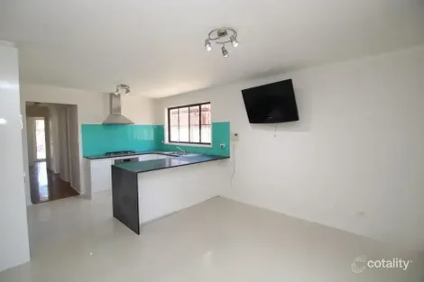 Property photo of 30 Nicolaidis Crescent Rooty Hill NSW 2766