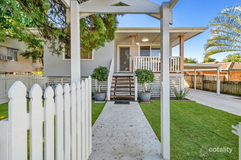 210 Cascade St, Raceview, QLD 4305