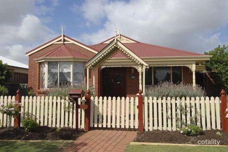 7 Wildflower Cir, Ellenbrook, WA 6069