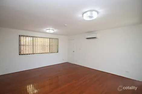 Property photo of 30 Nicolaidis Crescent Rooty Hill NSW 2766