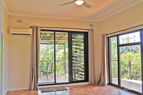 Property photo of 2 Dolly Avenue Springfield NSW 2250