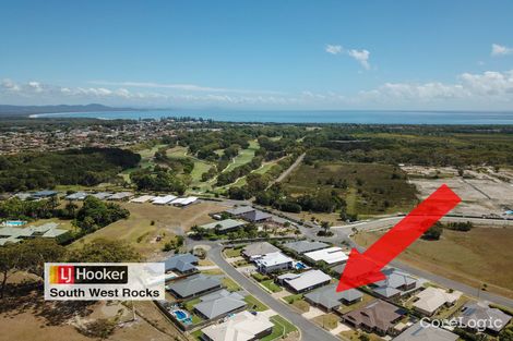 Property photo of 8 Rosedale Avenue South West Rocks NSW 2431