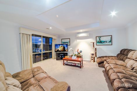 Property photo of 4 St Cloud Court Cranbourne North VIC 3977