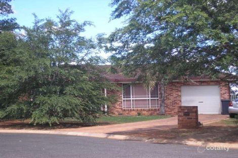 Property photo of 36 Twickenham Drive Dubbo NSW 2830