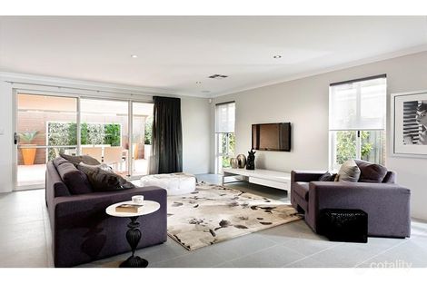 Property photo of 122 Woolcoot Road Wellard WA 6170