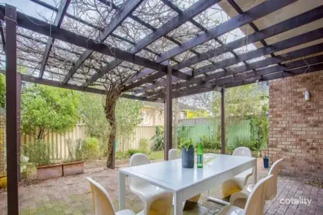 Property photo of 31 Robert Street Como WA 6152