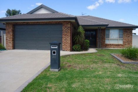 30 Kalinda Pl, Hillvue, NSW 2340