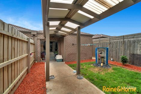 Property photo of 69 Fiorelli Boulevard Cranbourne East VIC 3977