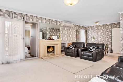 Property photo of 33 Ward Grove Pascoe Vale South VIC 3044