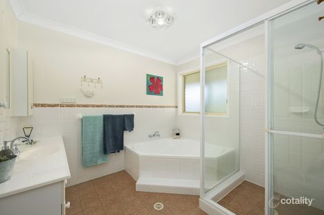 Property photo of 15 Eskdale Park Drive Seaham NSW 2324