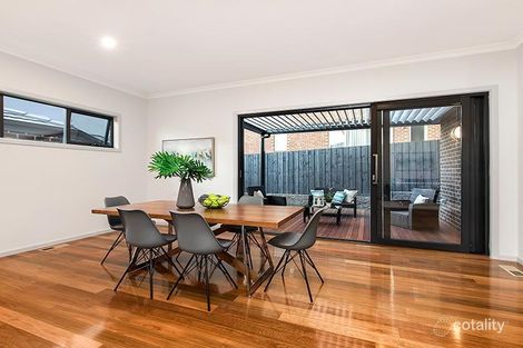Property photo of 1/13 Hunter Street Glen Waverley VIC 3150