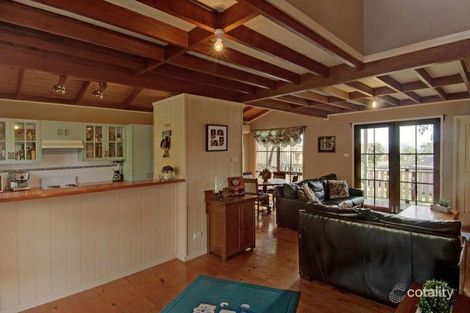 Property photo of 18 Michael Crescent Kiama Downs NSW 2533