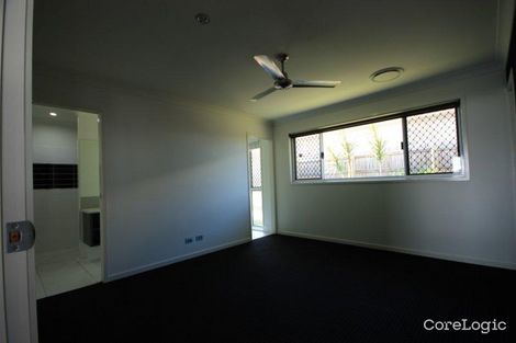 Property photo of 1-3 Yatay Street Rural View QLD 4740