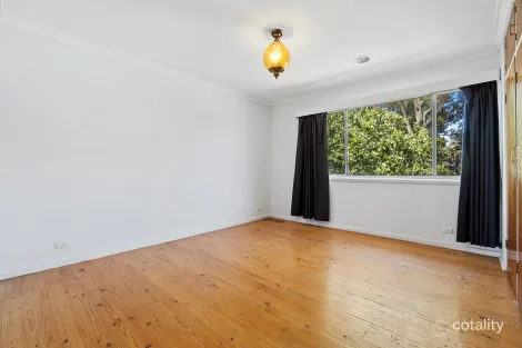 Property photo of 38 Fergus Road Karabar NSW 2620