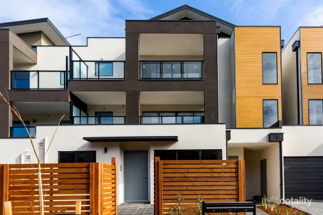 Property photo of 1/21 Grnja Way Carrum Downs VIC 3201