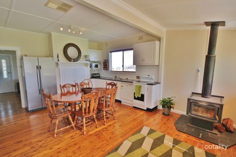 Property photo of 23 Karabah Avenue Young NSW 2594