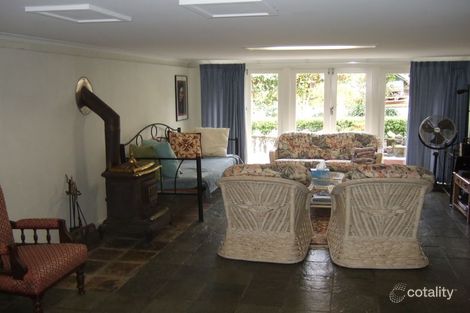 Property photo of 37 Aberfoyle Street Kenmore QLD 4069