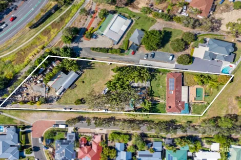 Property photo of 17-21 Glade Drive Gaven QLD 4211