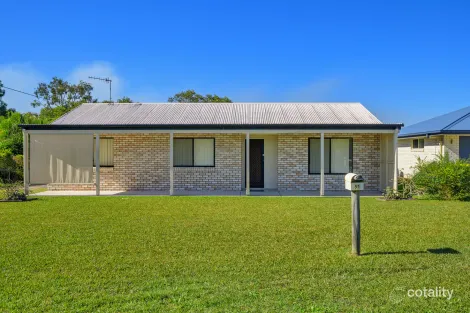 Property photo of 51 Mariposa Place Cooloola Cove QLD 4580