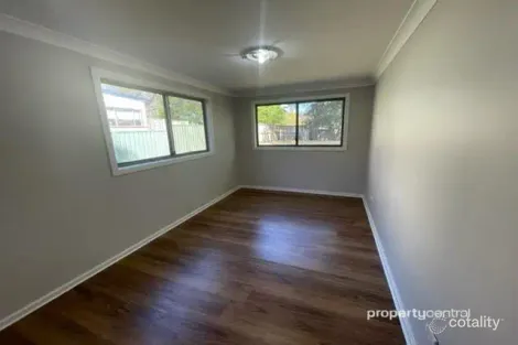 Property photo of 10 Tabor Street Glenbrook NSW 2773