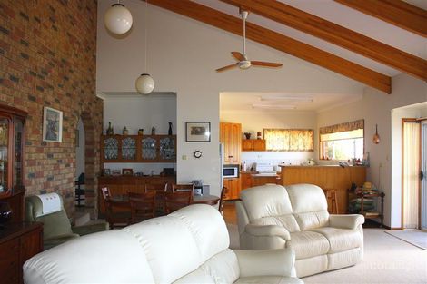 Property photo of 16 Acacia Circuit Yamba NSW 2464