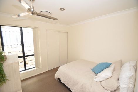 Property photo of 11 Chelmsford Place Parkwood QLD 4214