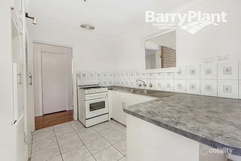 Property photo of 14 McRae Avenue St Albans VIC 3021