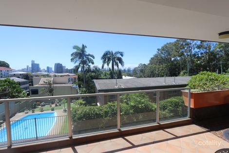 2/1 Hill Ave, Burleigh Heads, QLD 4220
