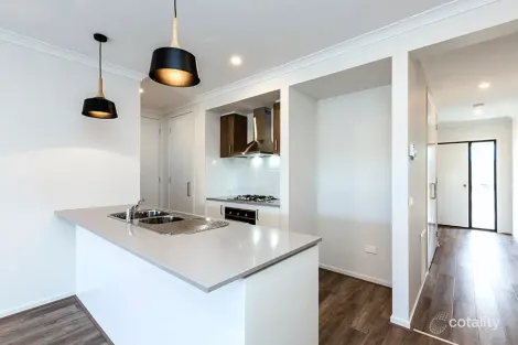 Property photo of 21 Bruckner Drive Point Cook VIC 3030