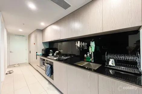 Property photo of 102/151 Berkeley Street Melbourne VIC 3000