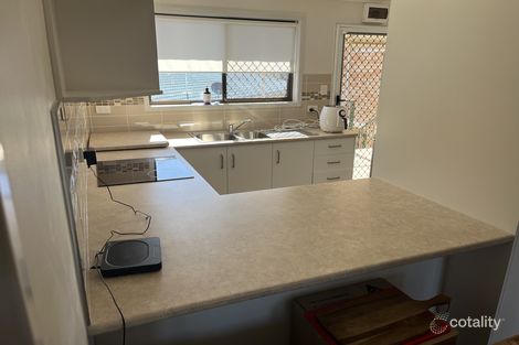 Property photo of 2/20 Winston Drive Bongaree QLD 4507
