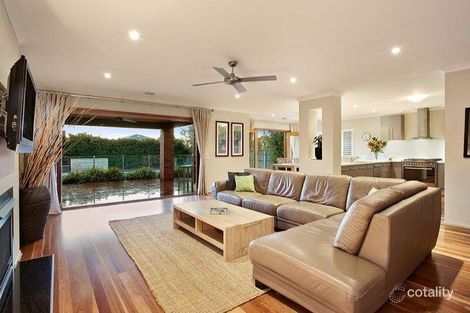 Property photo of 25 Merrijig Crescent Doreen VIC 3754